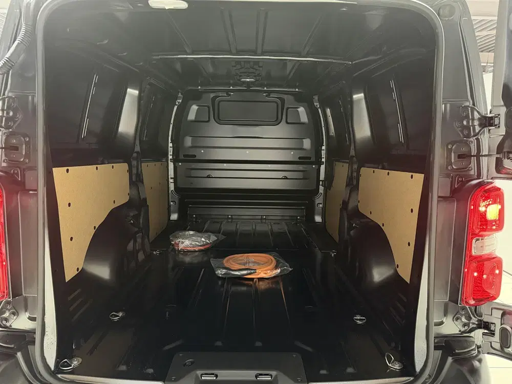 Toyota Proace Challenger Extra Range Long L2 uit 2024, foto 7