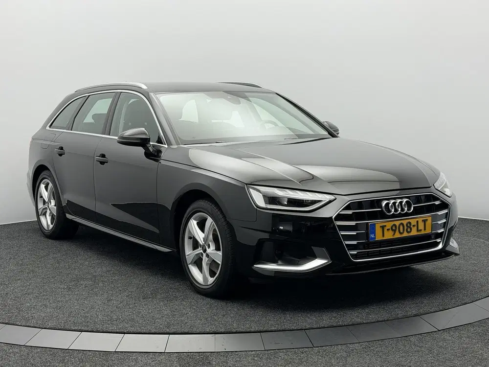 Audi A4 35 TFSI Advanced Edition uit 2023, foto 3
