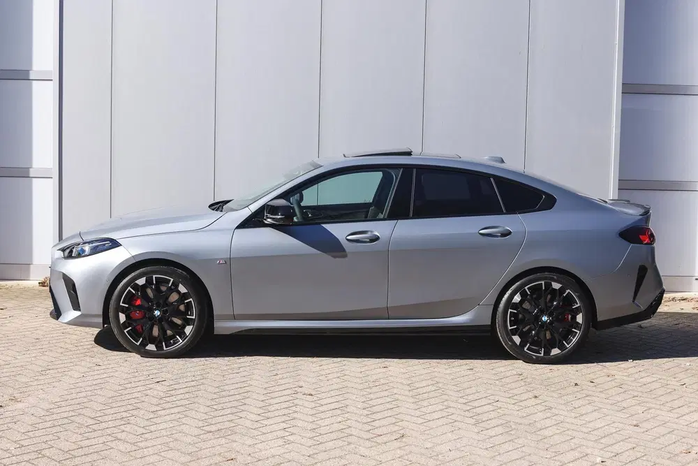 BMW 2-serie Coupé M235 xDrive Automaat uit 2026, foto 8