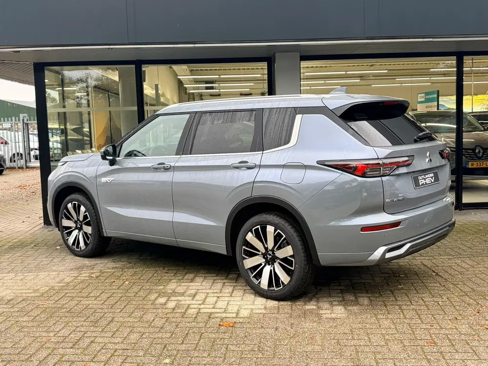 Mitsubishi Outlander 2.4 PHEV Instyle NIEUW UIT VOORRAAD LEV uit 2026, foto 3