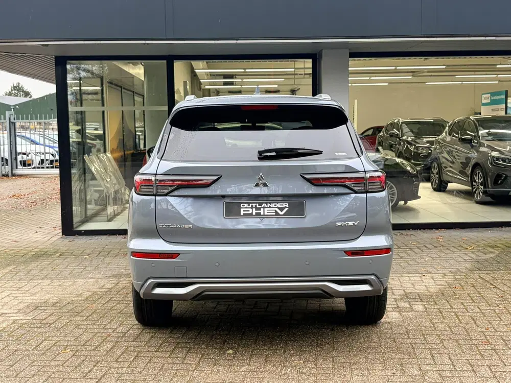 Mitsubishi Outlander 2.4 PHEV Instyle NIEUW UIT VOORRAAD LEV uit 2026, foto 4