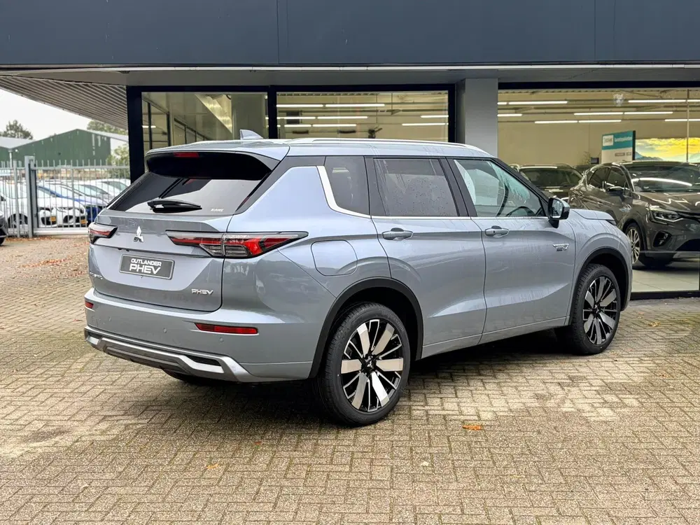 Mitsubishi Outlander 2.4 PHEV Instyle NIEUW UIT VOORRAAD LEV uit 2026, foto 5