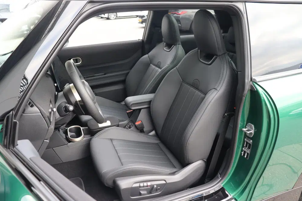 Mini Hatchback Cooper S Automaat uit 2026, foto 4