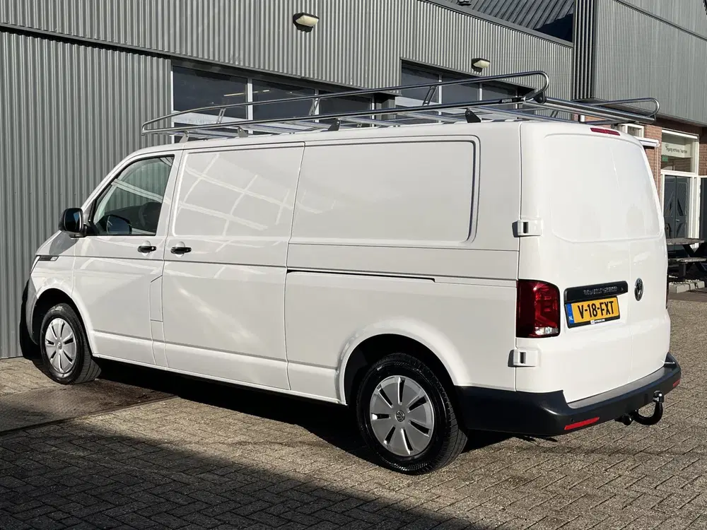 Volkswagen Transporter 2.0 TDI L2H1 150pk dubbele schuifdeur uit 2024, foto 3