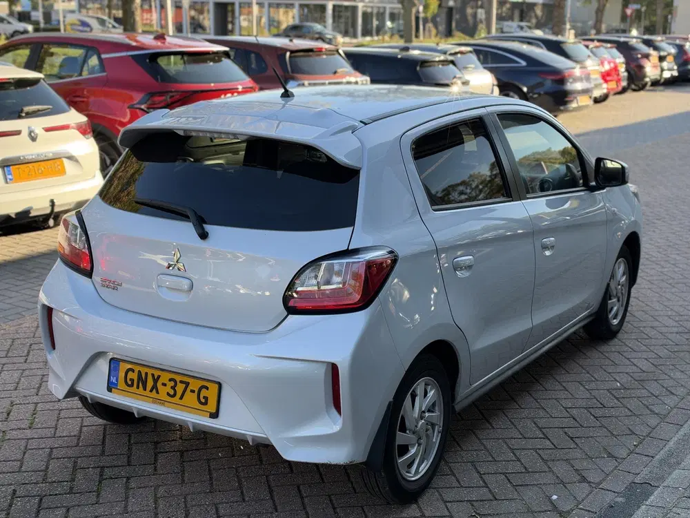 Mitsubishi Space Star 1.2 Dynamic Automaat uit 2024, foto 8