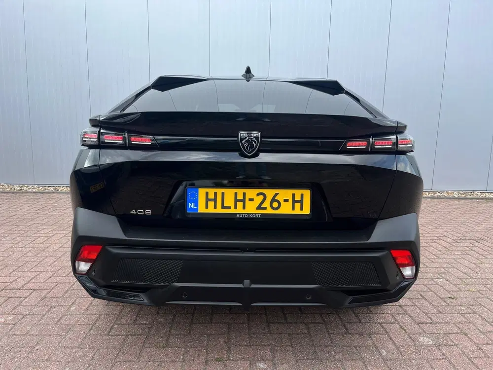 Peugeot 408 1.2 Hybrid 145 e-DCS6 Allure uit 2025, foto 9