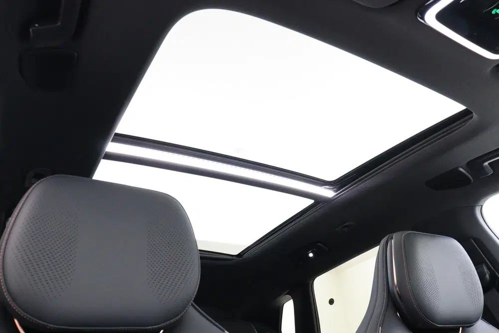 Lynk & Co 08 1.5 PHEV MORE -PANO.DAK uit 2026, foto 10