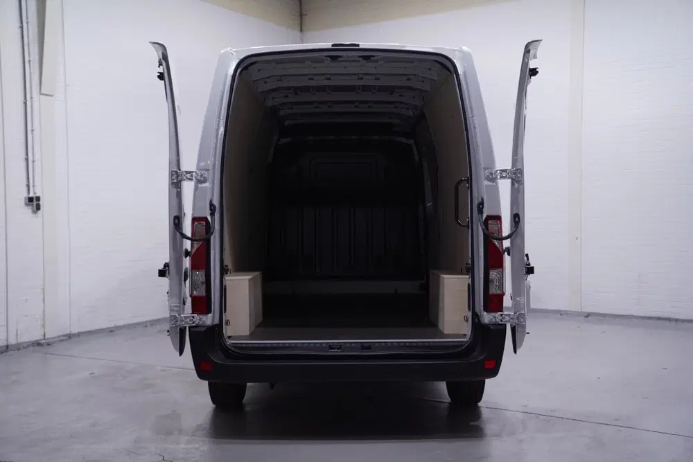 Renault Master 2.3 DCI 135 pk L3H2 Navi uit 2024, foto 12