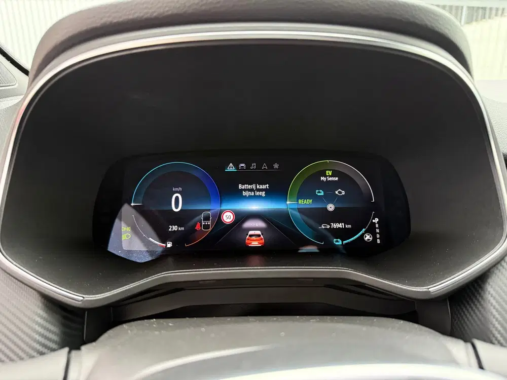 Renault Clio 1.6 E-Tech Hybrid 140 RS Line LED uit 2021, foto 13