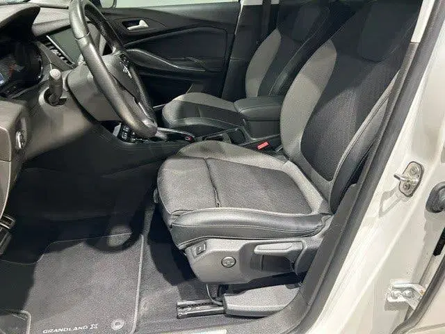 Opel Grandland 1.2 Turbo 130pk S&S Automaat Innovation uit 2019, foto 12