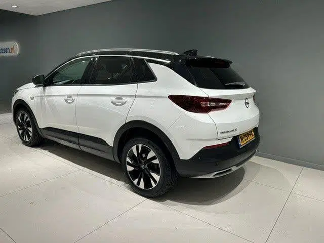 Opel Grandland 1.2 Turbo 130pk S&S Automaat Innovation uit 2019, foto 9