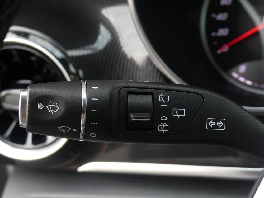 Mercedes-Benz V-Klasse 300d Lang Dubbel Cabine LED uit 2023, foto 12