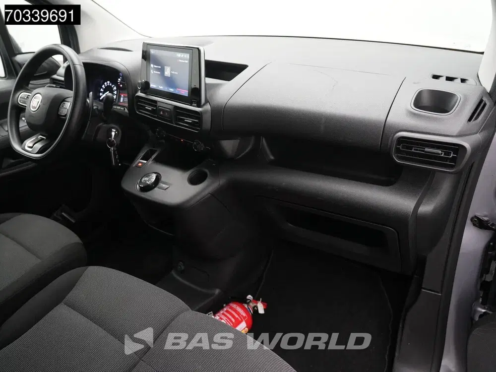 Fiat Doblo 130pk Automaat L2H1 Airco Navi Carplay Cam uit 2023, foto 15