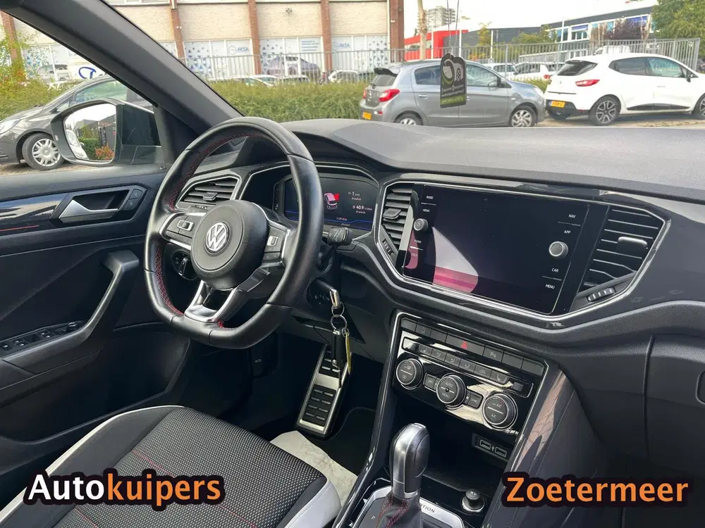 Volkswagen T-Roc 2.0 TSI 4Motion Business R uit 2019, foto 3
