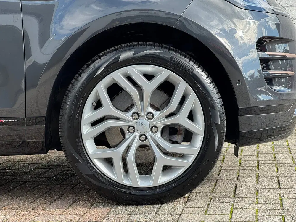 Land Rover Range Rover Evoque 2.0 P200 AWD R-Dynamic HSE 2x uit 2019, foto 15