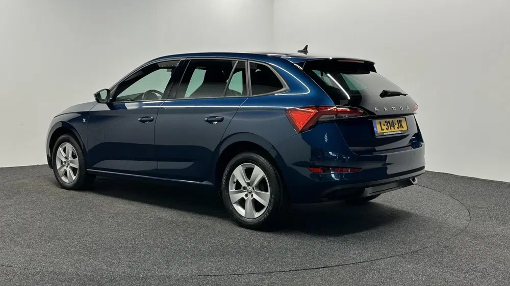 Skoda Scala 1.0 TSI Sport Business uit 2021, foto 4