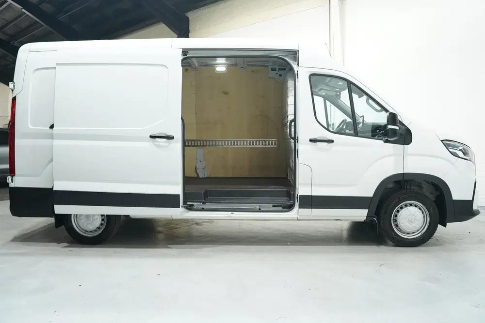 Maxus Deliver 9 2.0 CIT 148 pk L3H2 Comfort Pack Airco uit 2023, foto 9