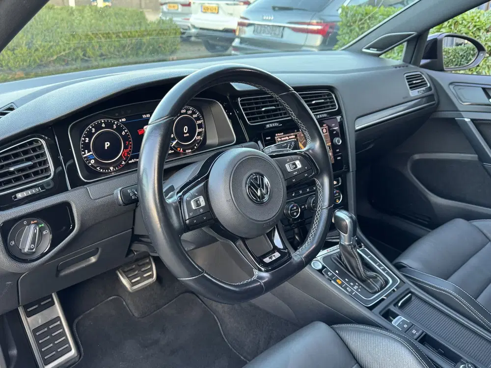 Volkswagen Golf 7 uit 2019, foto 6