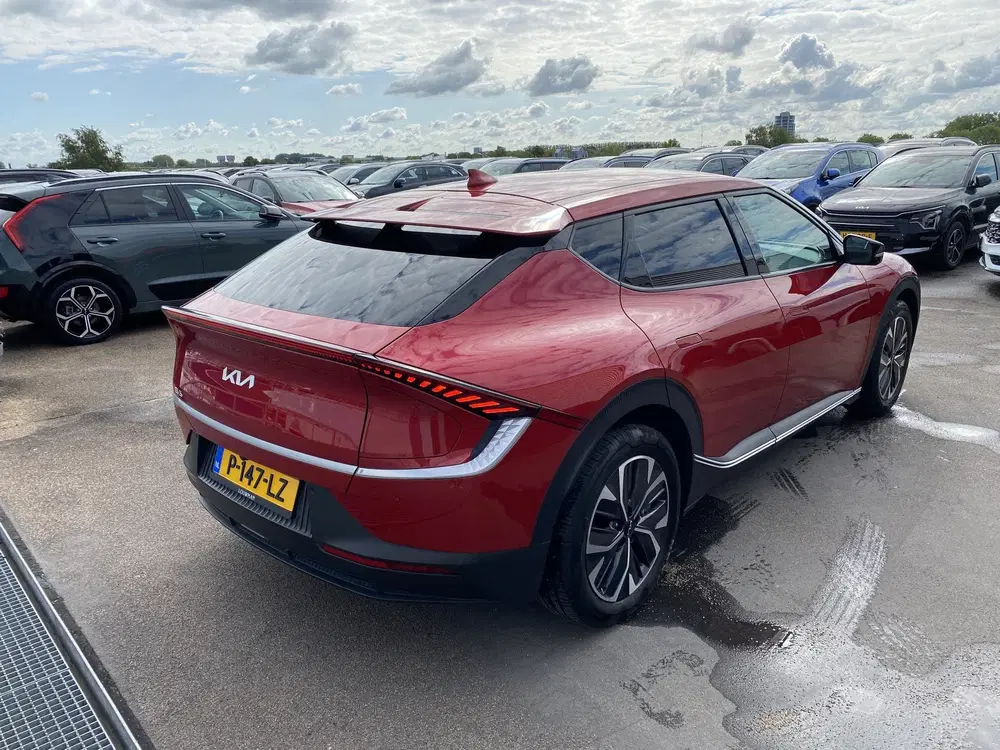 Kia EV6 Air 58 kWh Navigatie uit 2022, foto 10