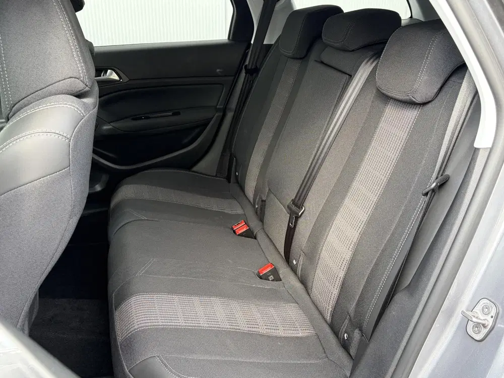 Peugeot 308 1.2 PureTech Blue Lease Allure Automaat I uit 2021, foto 10