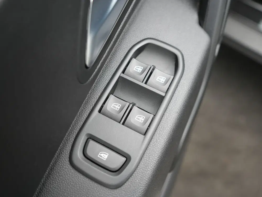 Dacia Duster TCe 130 Comfort uit 2021, foto 14