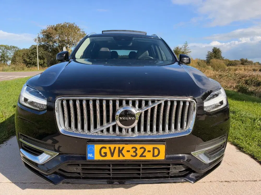 Volvo XC90 T8 Inscription uit 2021, foto 2