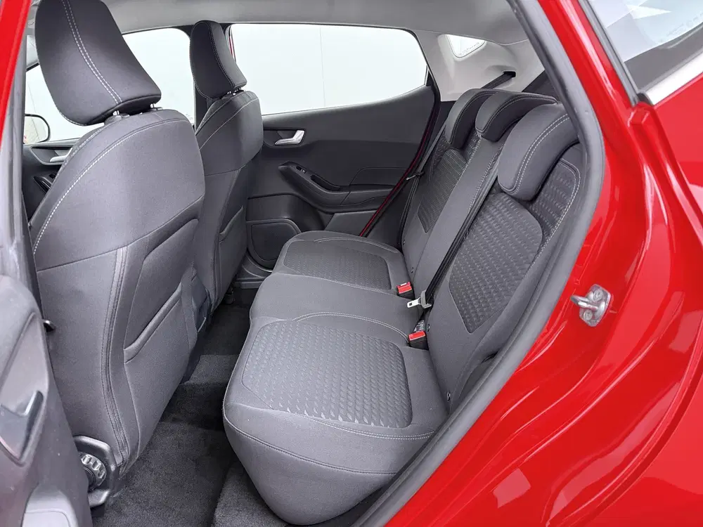 Ford Fiesta EcoBoost Hybrid 125pk Titanium uit 2021, foto 10