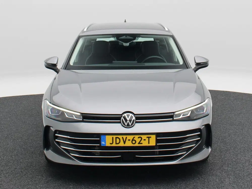 Volkswagen Passat 1.5 eHybrid 204 Pk Business uit 2025, foto 5