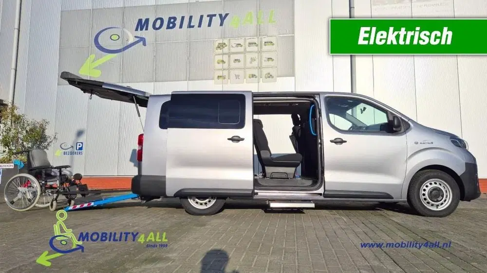 Toyota Proace 8-persoons Rolstoelbus 78kwh accu met snel uit 2024, foto 2