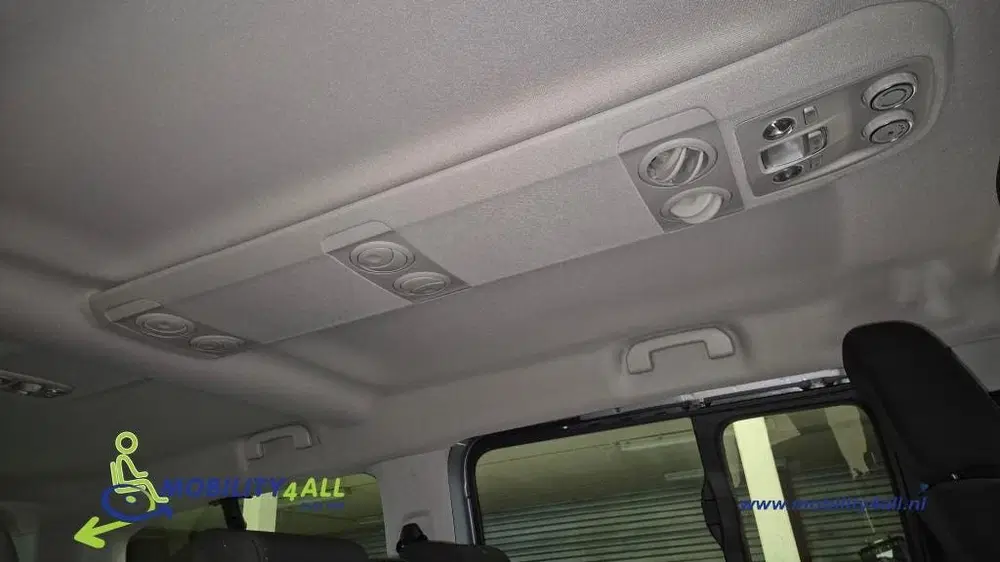 Toyota Proace 8-persoons Rolstoelbus 78kwh accu met snel uit 2024, foto 6