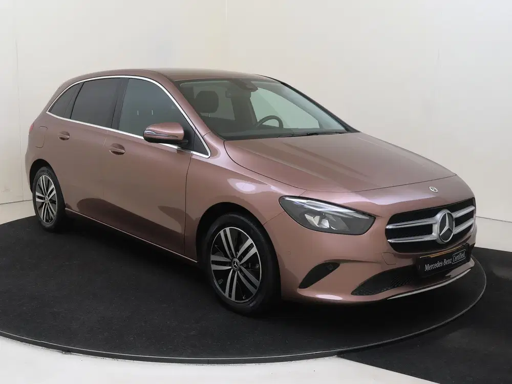 Mercedes-Benz B-Klasse 250 e AMG Line uit 2022, foto 5