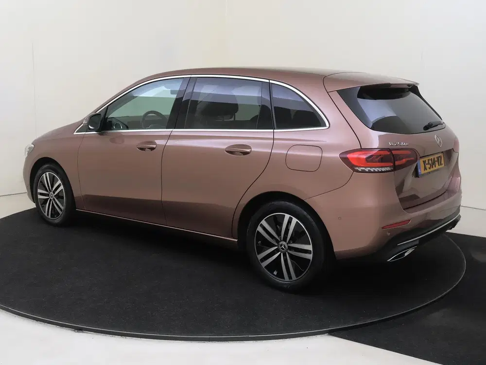 Mercedes-Benz B-Klasse 250 e AMG Line uit 2022, foto 6