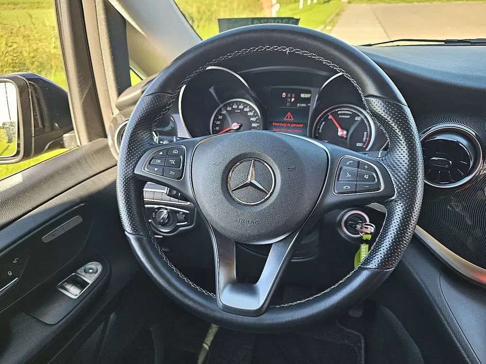 Mercedes-Benz EQV 300 ExtraLang L3 8 Persoons 2x Elektrische uit 2024, foto 10