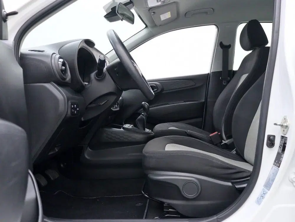 Hyundai i10 1.0 i-Motion uit 2020, foto 14