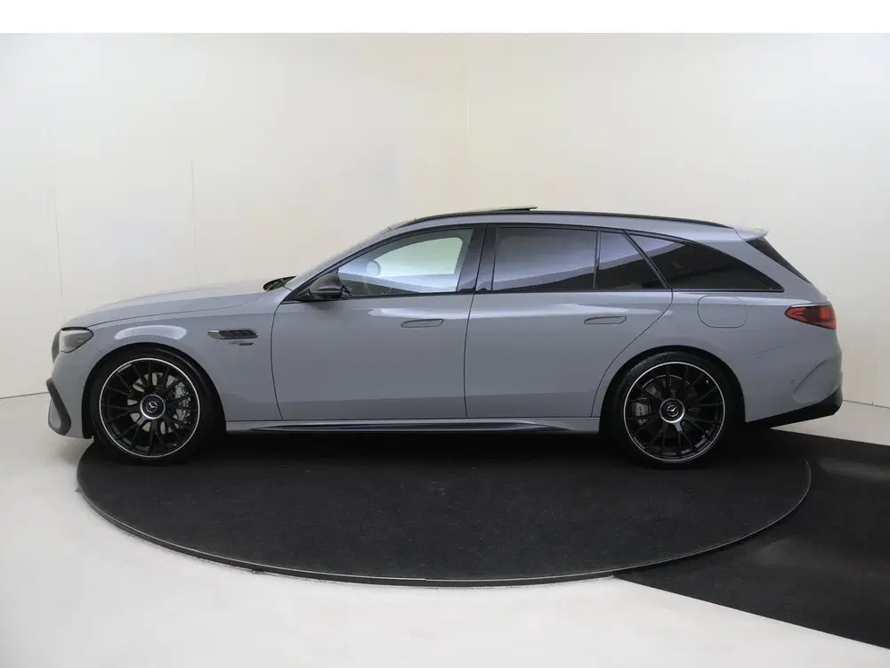 Mercedes-Benz E-Klasse AMG 53 4MATIC+ Night Edition P uit 2024, foto 10