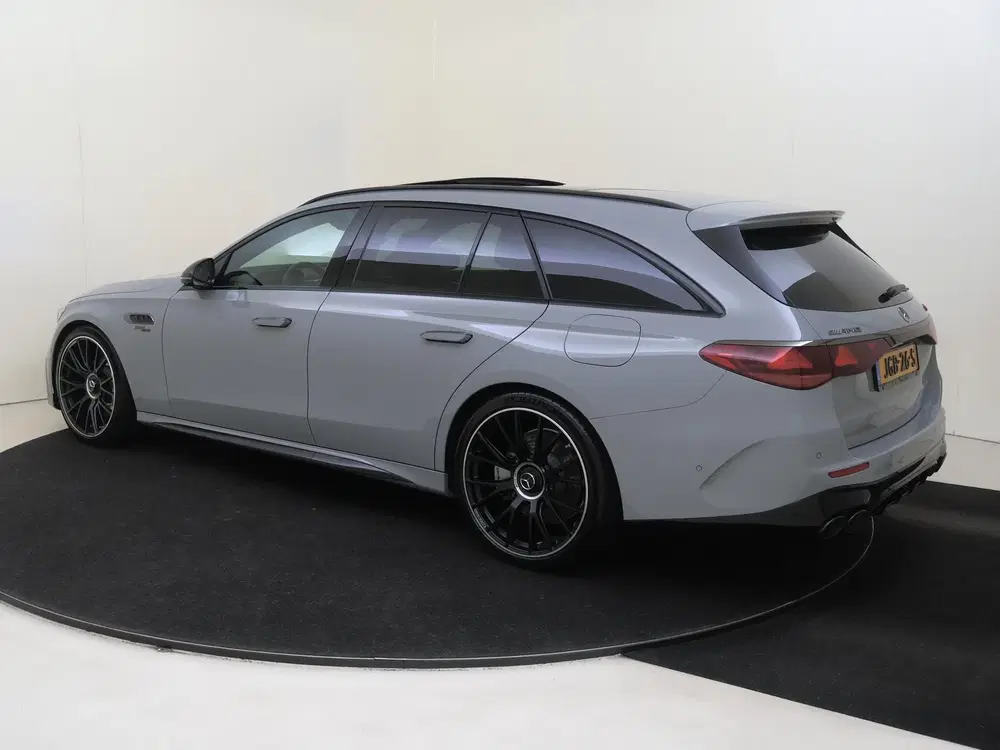Mercedes-Benz E-Klasse AMG 53 4MATIC+ Night Edition P uit 2024, foto 6