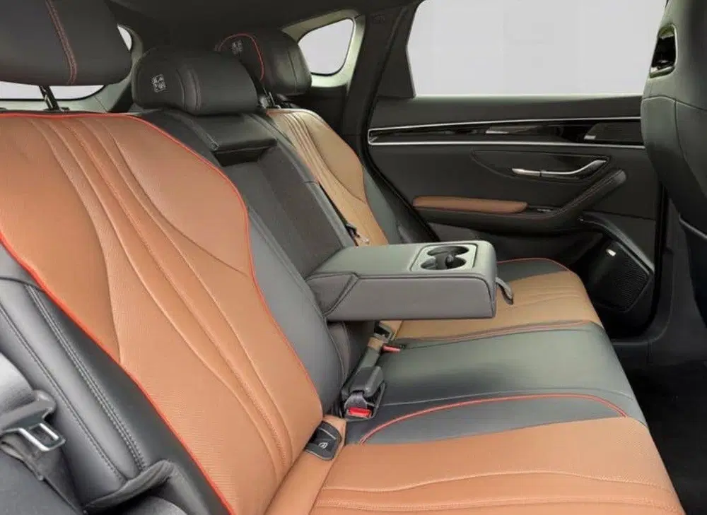 BYD Seal U 1.5 DM-i FWD Boost uit 2026, foto 12
