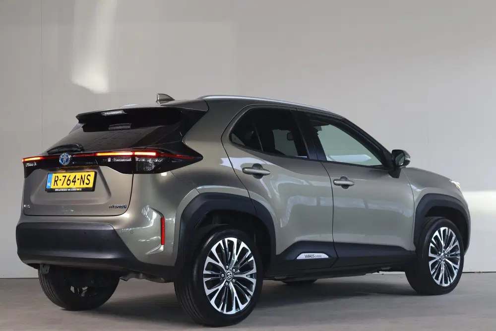 Toyota Yaris Cross 1.5 Hybrid Executive uit 2022, foto 2