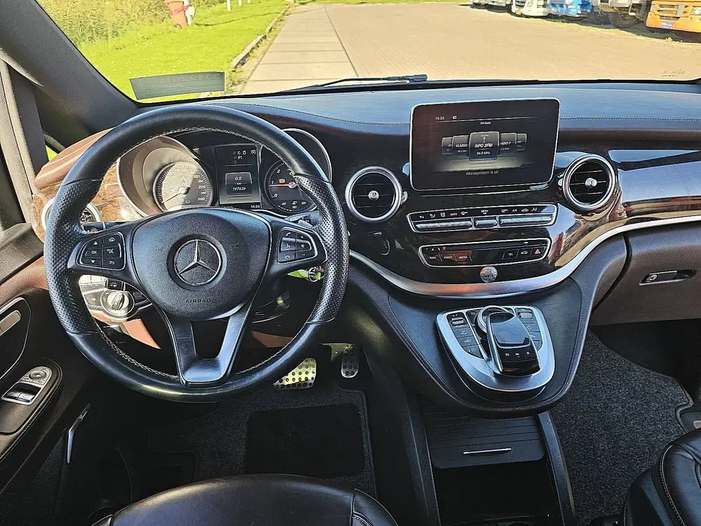 Mercedes-Benz V-Klasse 250 CDI XL L3 dubbel cabine leder 2x uit 2019, foto 8