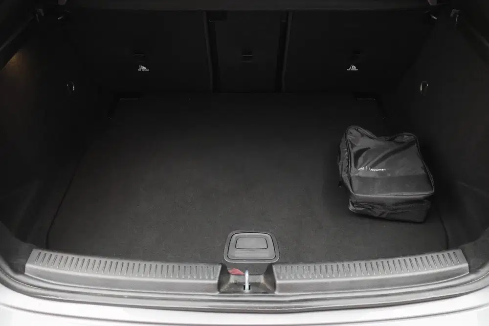 Mercedes-Benz A-Klasse 180 Business Solution AMG Panoramadak uit 2021, foto 15