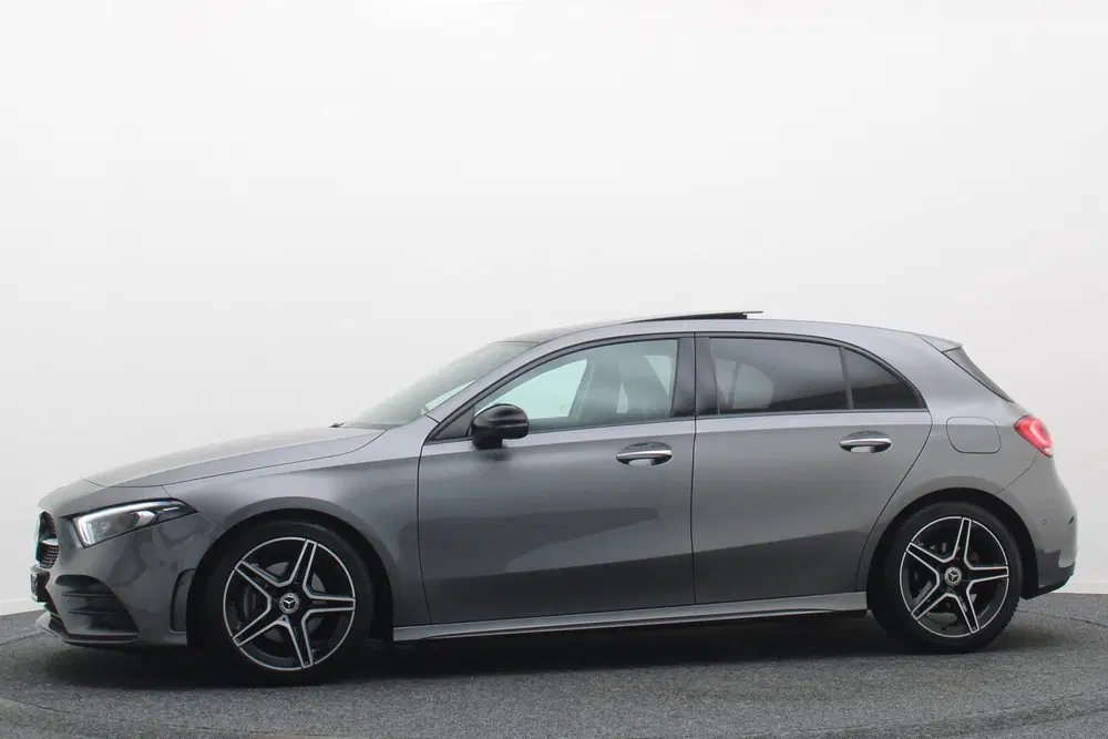 Mercedes-Benz A-Klasse 180 Business Solution AMG Panoramadak uit 2021, foto 7
