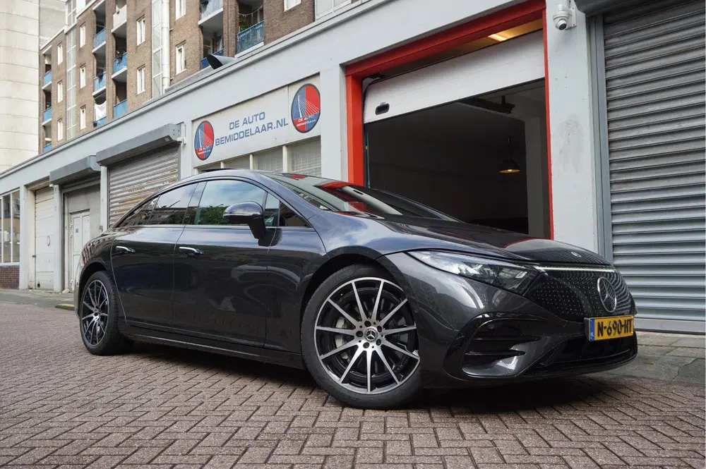 Mercedes-Benz EQS 450+ Edition 108 kWh AMG Airmatic uit 2021, foto 3