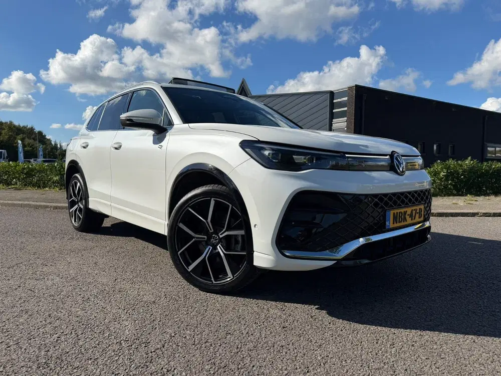 Volkswagen Tiguan 1.5 eHybrid R-Line Edition uit 2024, foto 10