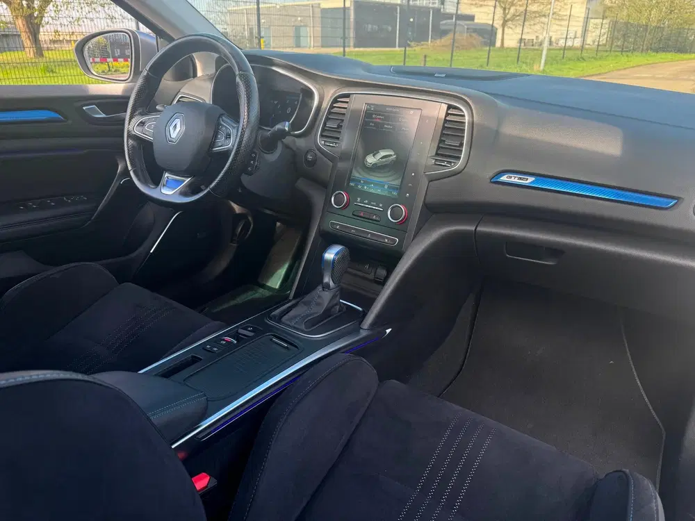 Renault Megane 1.3 TCe GT-Line Aut Panodak LED Camera uit 2019, foto 3