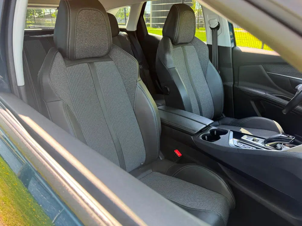 Peugeot 3008 1.2 Turbo 130 Automaat Allure Leder NW Mod uit 2021, foto 11