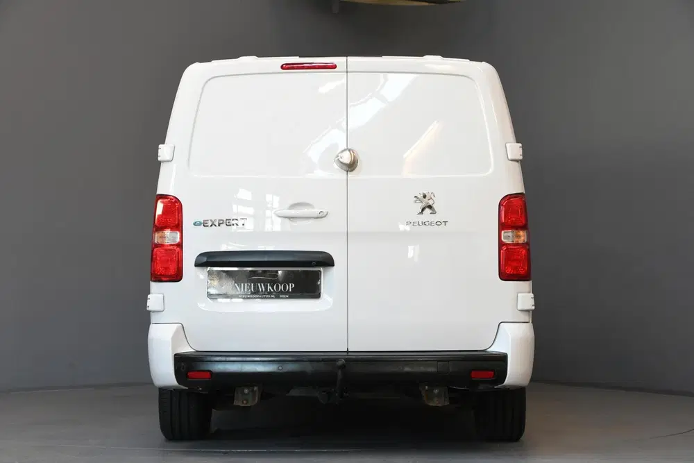 Peugeot Expert Pro 75 kWh uit 2022, foto 10