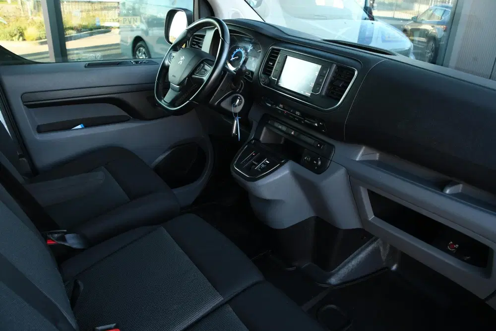 Peugeot Expert Pro 75 kWh uit 2022, foto 6