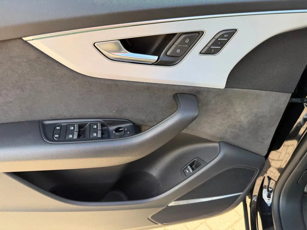 Audi Q8 50 TDI quattro S Line I PANO I Matrix I Tr uit 2020, foto 11