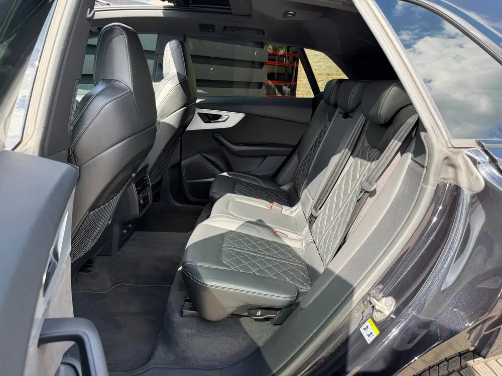 Audi Q8 50 TDI quattro S Line I PANO I Matrix I Tr uit 2020, foto 9