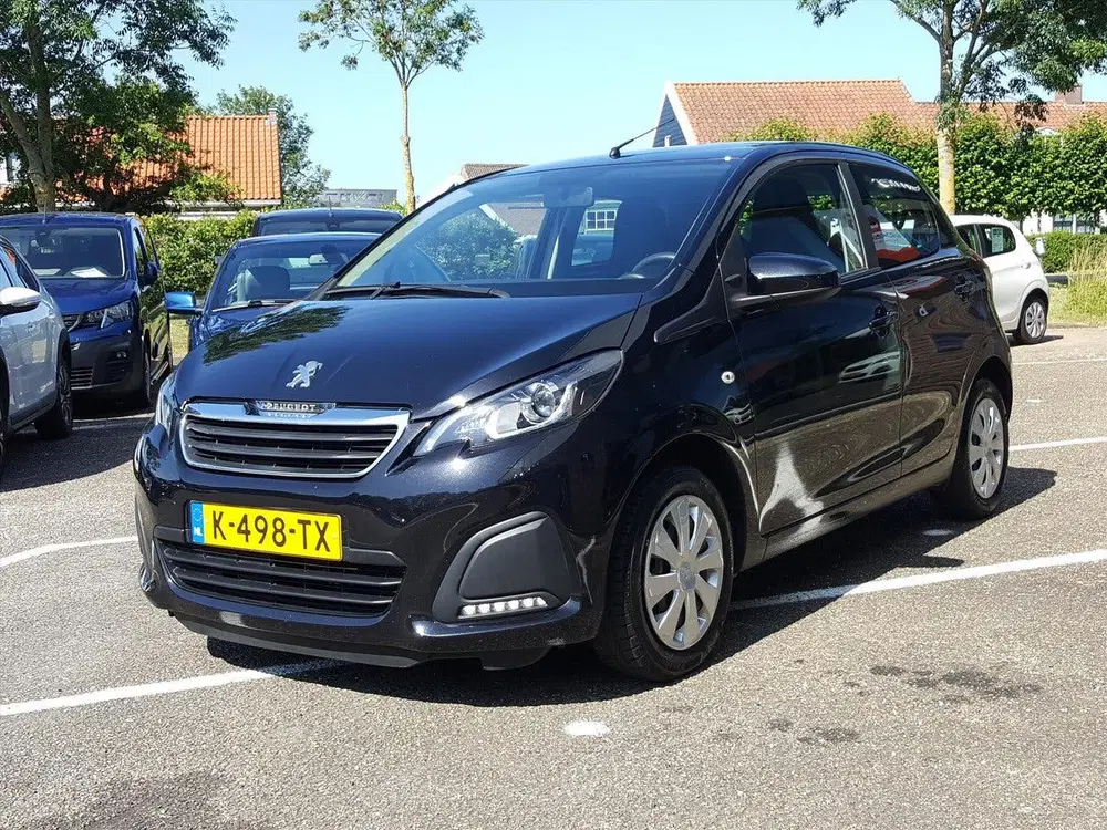 Peugeot 108 1.0 e-VTi 72pk 5D Active AIRCO uit 2021, foto 8
